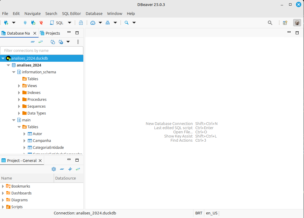Print da janela &ldquo;Database Navigator&rdquo;. A conexão analises_2024.duckdb está aberta e exibe um item analises_2024. Abaixo deste item, a categorias &ldquo;information_schema&rdquo;, com os itens Tables, Views, Indexes, Procedures, Sequences e Data Types. A seguir, a categoria &ldquo;main&rdquo; é exibida e apresenta algumas tabelas: Autor, Campanha e CategoriaEntidade. 